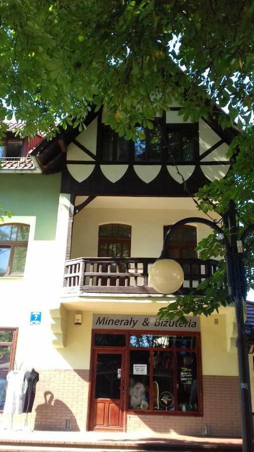 Bialy Apartament Polanica-Zdrój Esterno foto