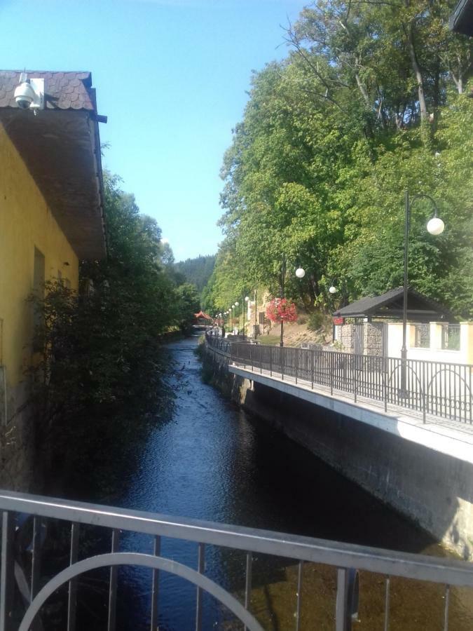 Bialy Apartament Polanica-Zdrój Esterno foto